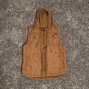 Men’s Khaki Wrangler Work vest with Fleece Hood Medium.